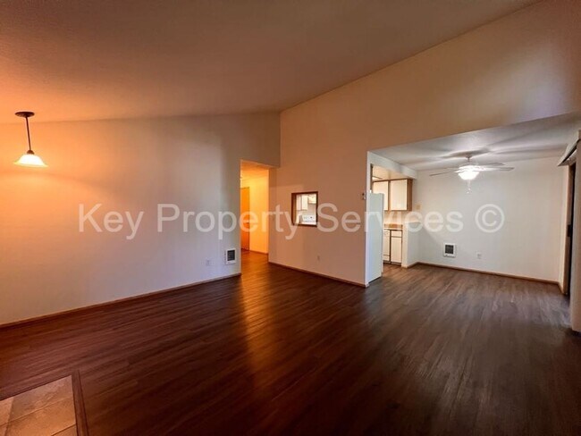 Photo - Updated Condo in Hazel Dell Unit 3
