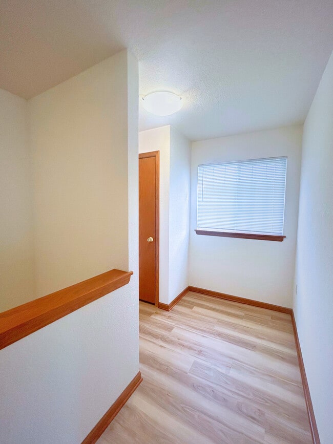 Hawthorne Place Apartments