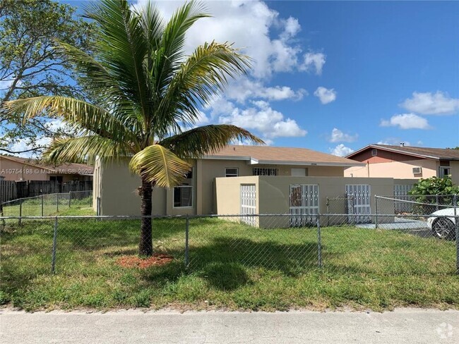 Building Photo - 3 bedroom in Miami Gardens FL 33056 Rental