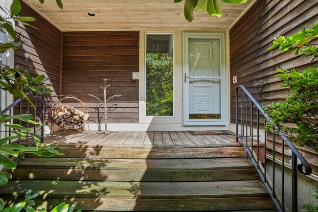 Photo - 15 Bartram Dr