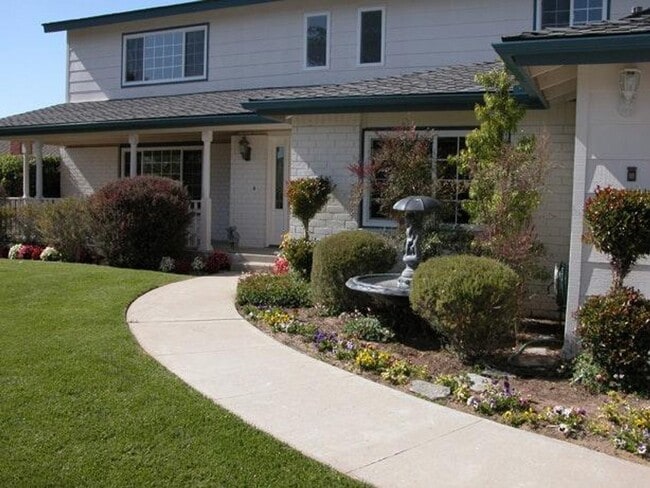 Photo - 485 Meadowbrook Dr