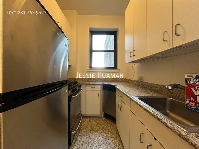 Photo - 120 W 86th St Unidad 11AA