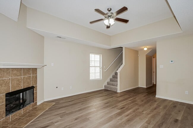 Photo - 7399 Brentlawn Dr