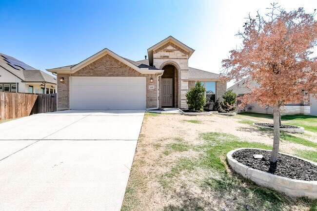 Photo - 105 Meadow Wood Cv Casa