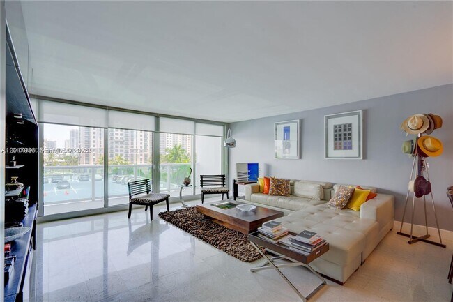 Photo - 100 Bayview Dr Unit 428