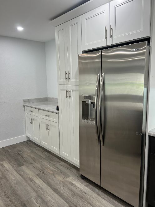 Kitchen - 3470 Pinewalk Dr N Unit #217