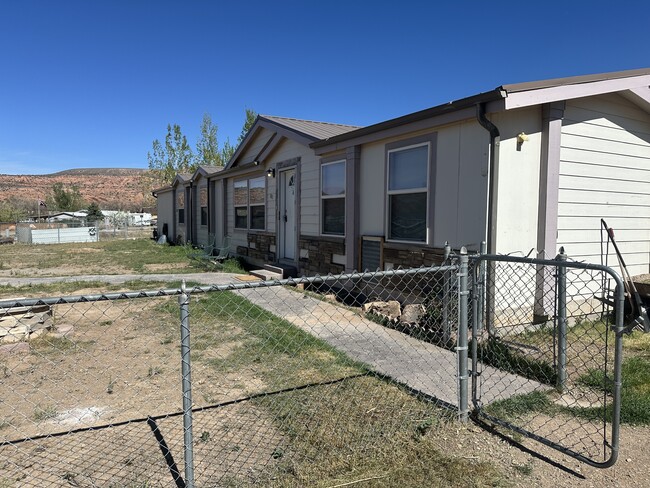 Building Photo - 181 W Rio Grande Dr