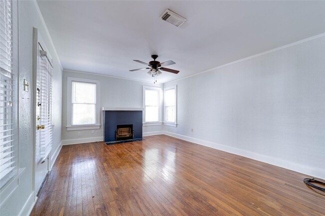 Photo - One side of Duplex Available- 2 Bedroom- 1...