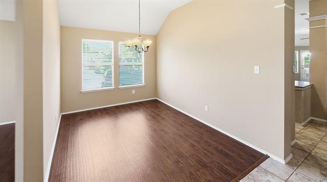 Photo - 15513 Landing Creek Ln