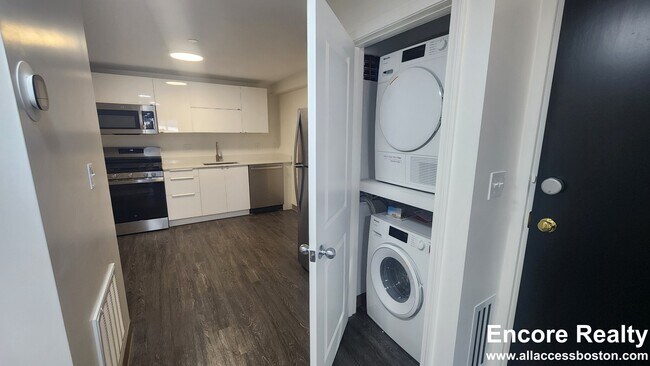 Photo - 8 Darling St Unidad 11