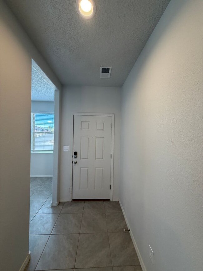 1504 Alto Colores St NW