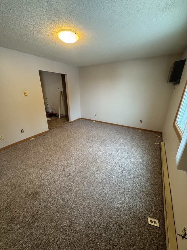 Living room - 1511 S Grand Plaza Dr Apartment Unit A