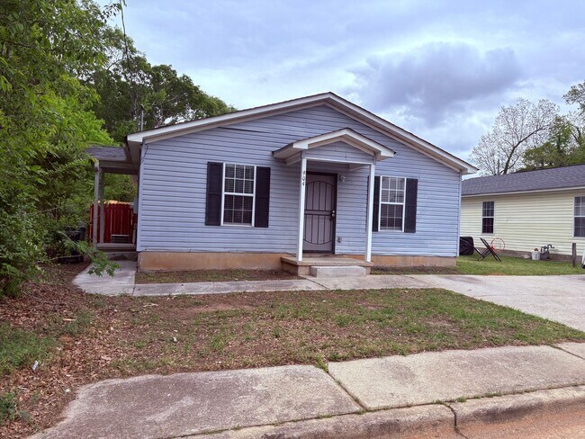 Photo - Newly renovated, 3 bedroom, 1 bathroom sin...