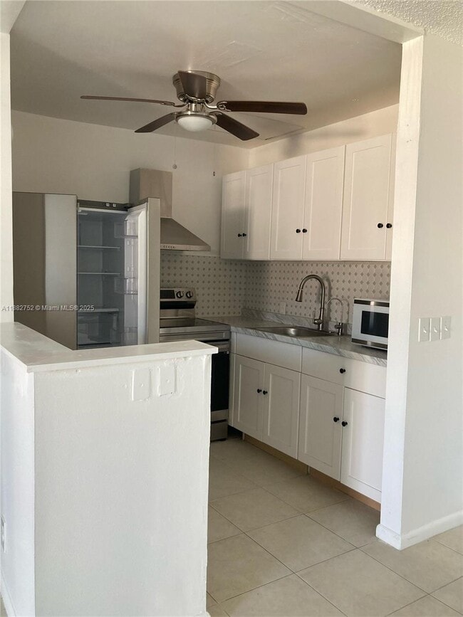 Building Photo - 157 Fanshaw D Unit 157 Rental
