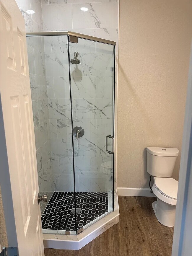 Photo - 926 N 14th St