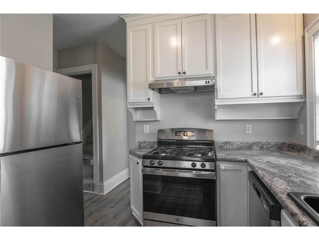 Photo - 3822 Fremont Ave N