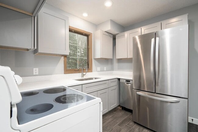 Photo - 411 Belle Aire Dr Unit 411