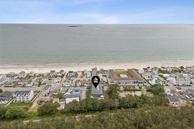 Photo - 170 E Grand Ave Unit Belle Mer  8