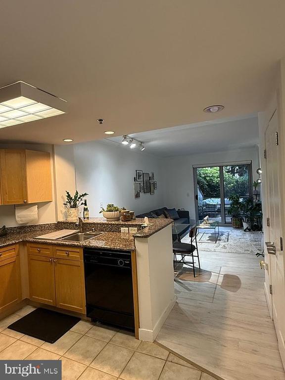 Photo - 777 7th St NW Unidad 715