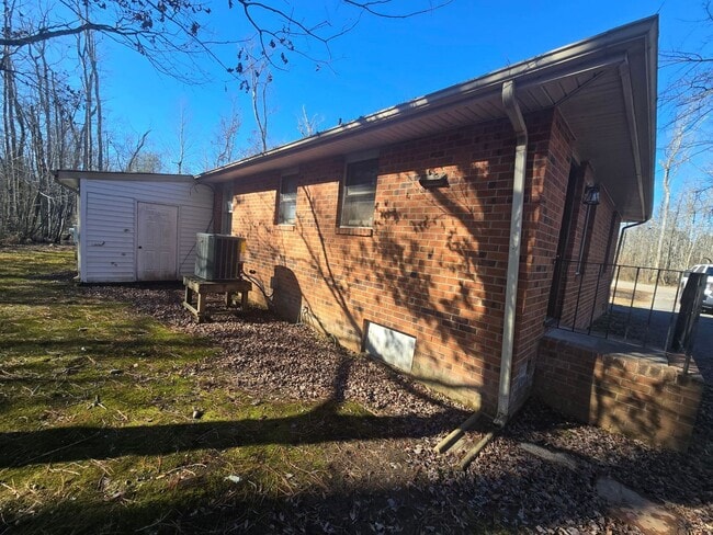 Photo - 2 BEDROOM DUPLEX IN PRINCE GEORGE - MUST VIEW BEFORE YOU CAN APPLY