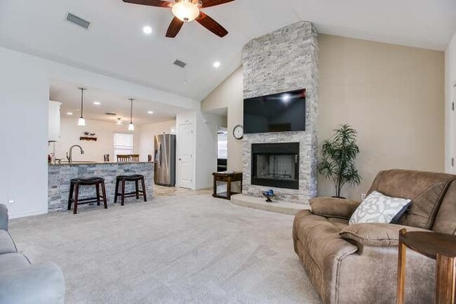 Photo - 4720 Pinon Ridge Dr