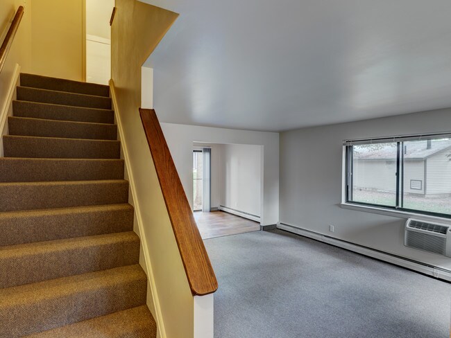 Photo - Chatham West Apartments