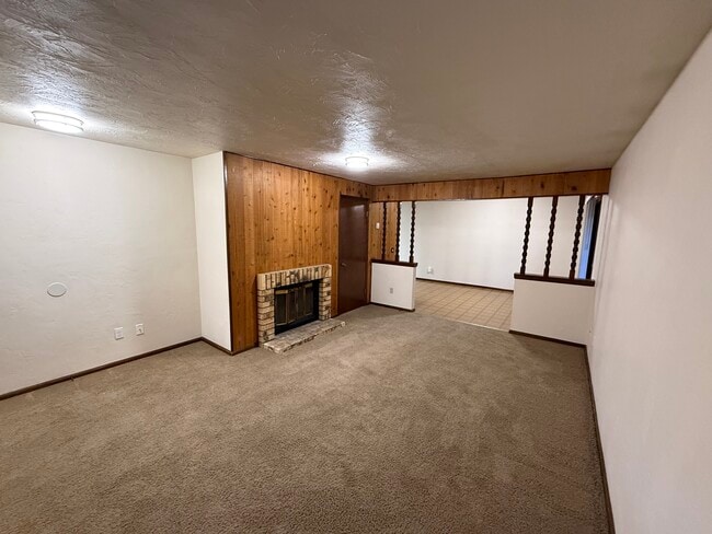 Photo - 9133 Tolo Ct NE