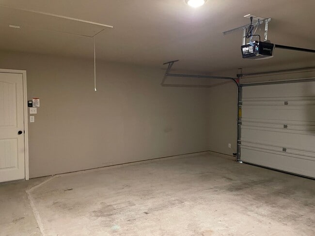 Photo - **NO PETS*** | Beautiful Single-Story 4 BR, 2.5 Bath | Covered Patio | Close to Fort Cavazos