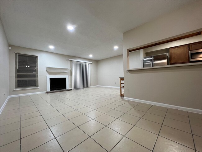 Photo - 2130 Greenbriar Colony Dr Unit 2130