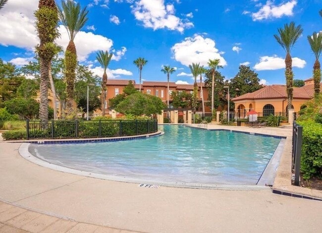 Photo - 6153 Metrowest Blvd Unidad 306