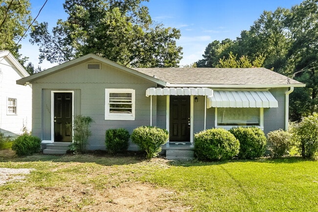 Building Photo - 3004 Forestdale Blvd Rental