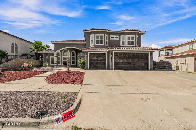 Building Photo - 13566 Emerald Coast Ln