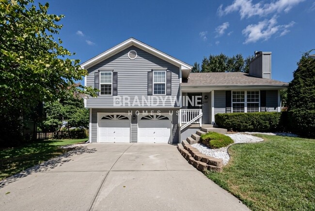 1120 Meadowlark Ln