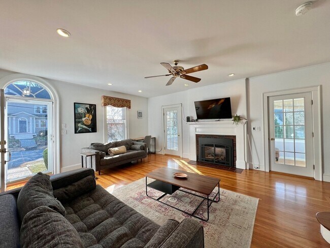 Photo - 54 Simonds Rd