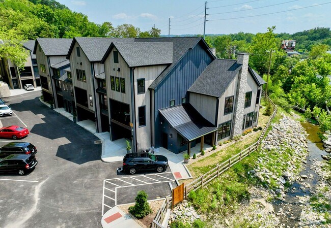 Photo - Tributary 50 - Unit 205 Unit 205