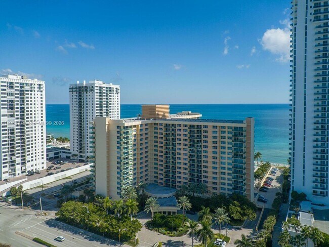 Photo - 2501 S Ocean Dr Unit PH6
