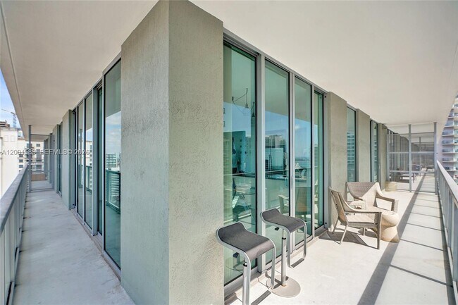 Photo - 1111 SW 1st Ave Unidad 3514-N