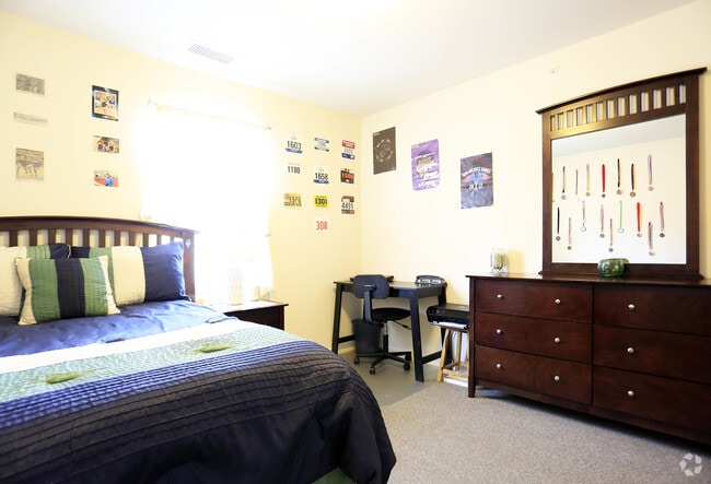 Bedroom 2br