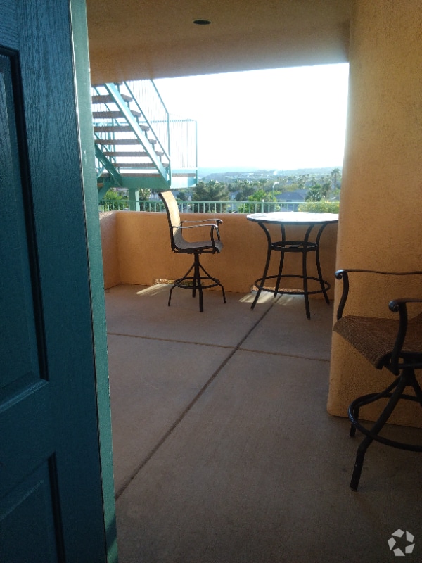 Building Photo - 457 Turtleback Rd Rental