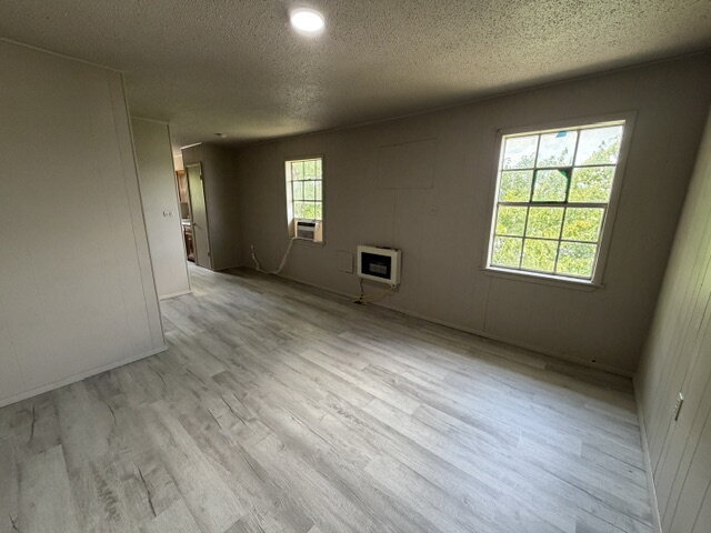 1 Bedroom Apartment- All Bills Paid