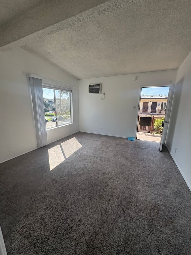 Photo - 12479 Culver Blvd Unit 5