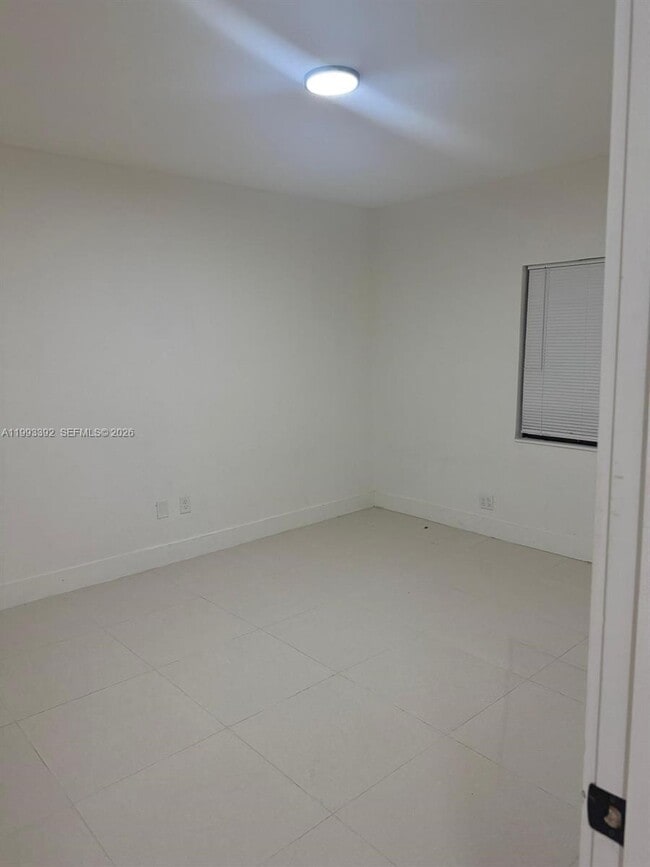 Photo - 1800 NW 18th Terrace Unit 1