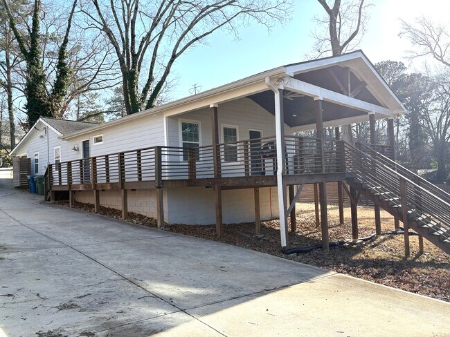 Photo - 252 Tiger Flowers Cir NW