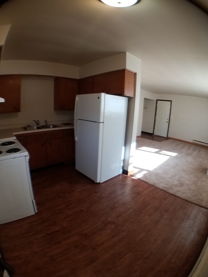 Interior - Dragon Square III