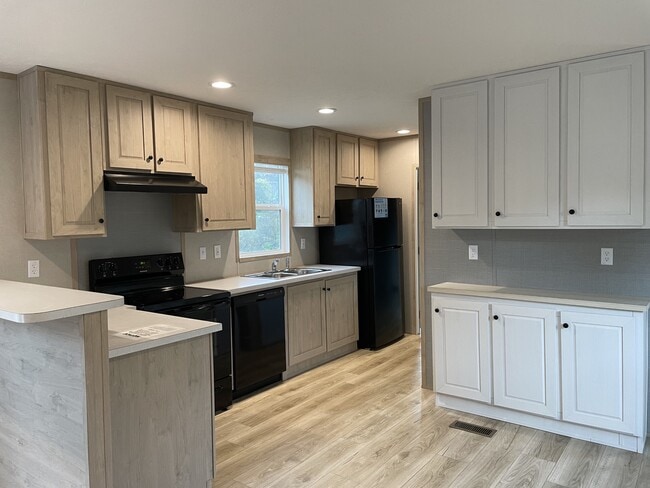 Photo - 4302 Winford Rd SW