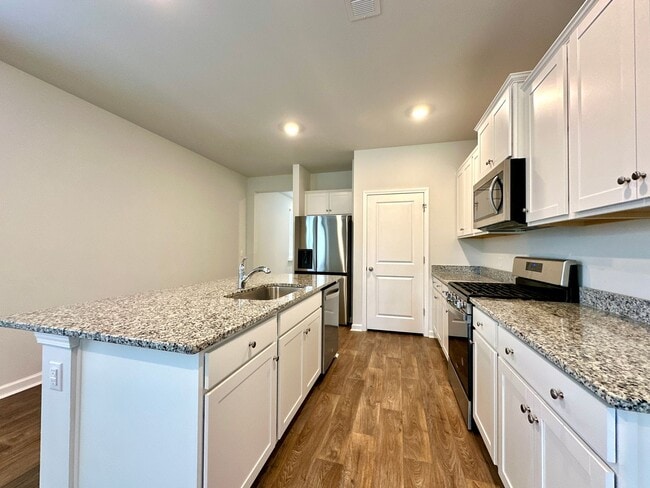 Photo - 3/2 home in Pine Hills in Cane Bay of Summerville!