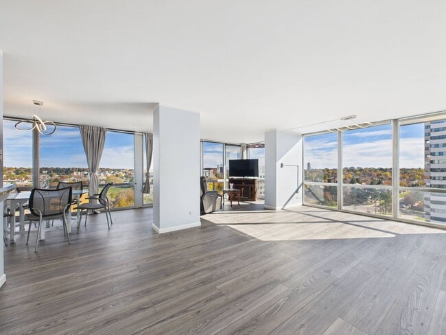 Photo - 3100 E Cherry Creek S Dr