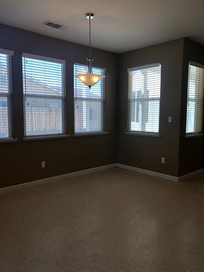 Photo - Huge 4 Bedroom + Loft 3 Bath Home for Rent!