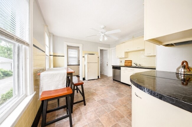 Photo - 332 Forest Park Ave Unit 332