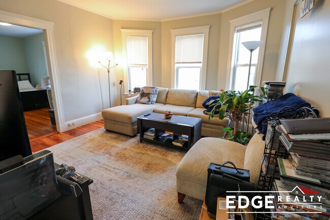 Photo - 523 Washington St Unit 3